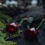 Bir Mezar Taşı Kalsın