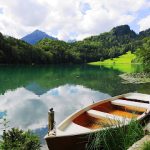 Bir Kayık Gezisinde